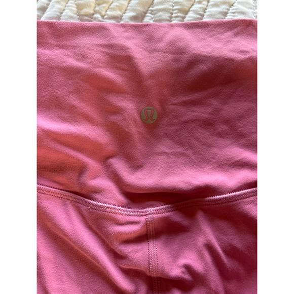 Lululemon Align High-Rise Crop 21", size 12
Dusty Pink color - Picture 3 of 6